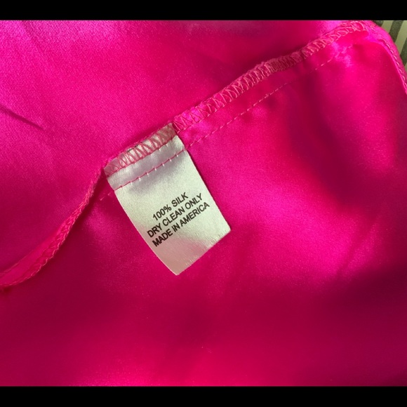 A New York silk dress - Picture 7 of 7